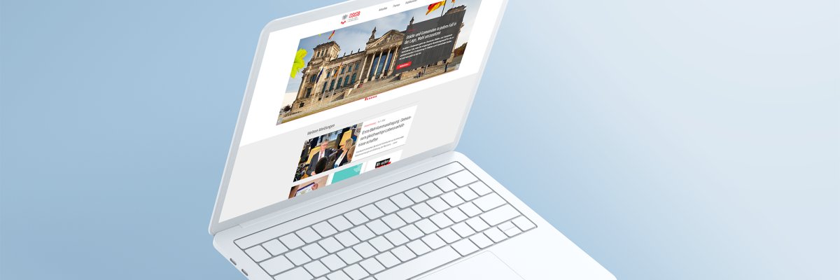 Homepage Laptop zeigt DStGB.de Homepage